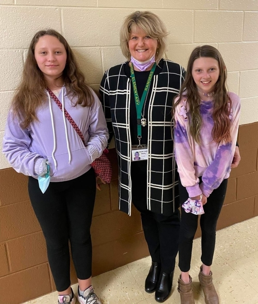 Madison Workman, Mrs. Christina Mounts, and Kallie Hudson at 2022 LCS Spelling Bee.  